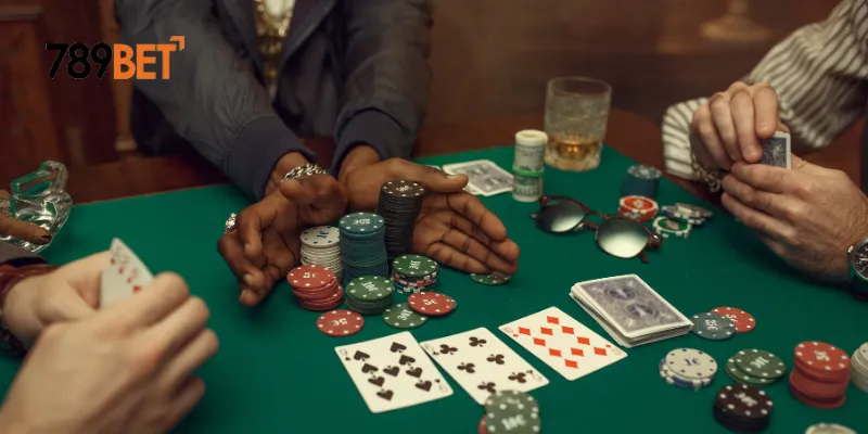 Chiến thuật chơi mini poker đổi thẻ